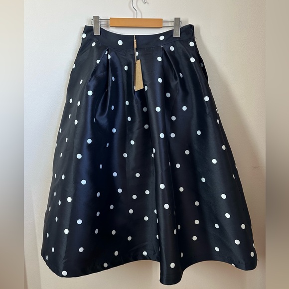 Size Medium black and white Polka dot pleated skirt - Picture 4 of 5